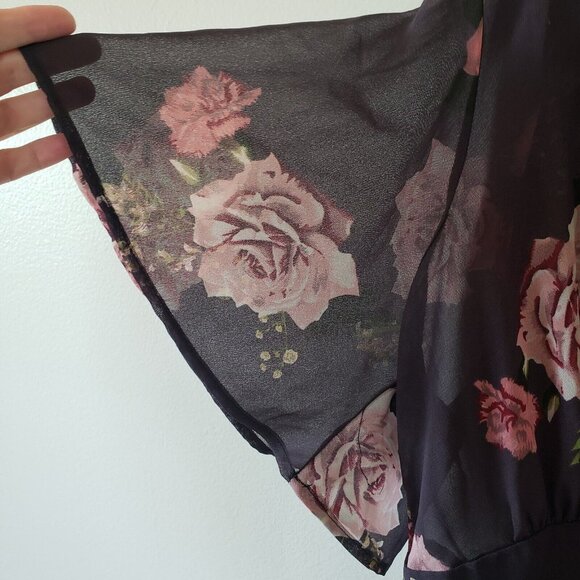 Live 4 Truth Duster Top Sheer Front Tie Floral Smocking Flowy Cover Up 2X Plus - Picture 4 of 10